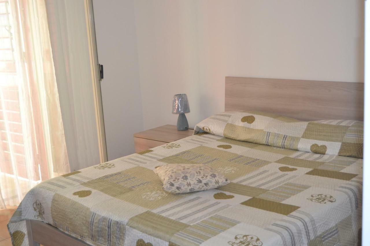 Ferienwohnung Tulipano 7 Mascali Exterior foto