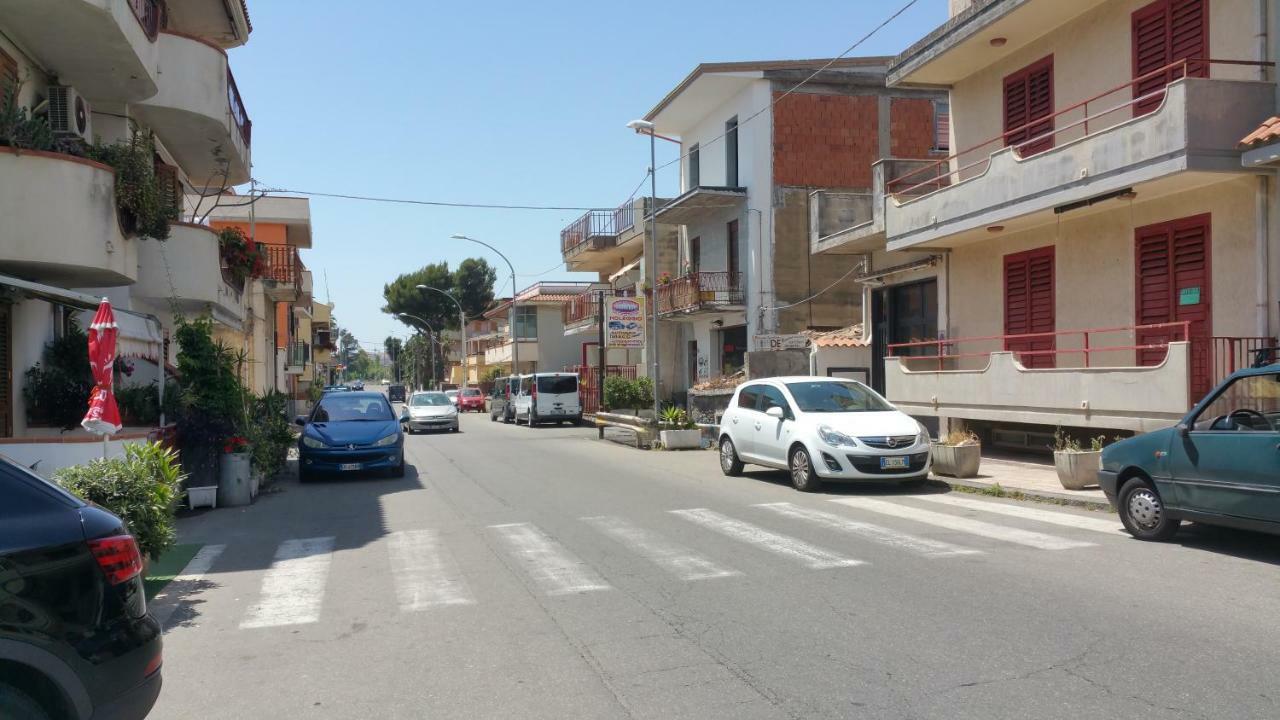 Ferienwohnung Tulipano 7 Mascali Exterior foto